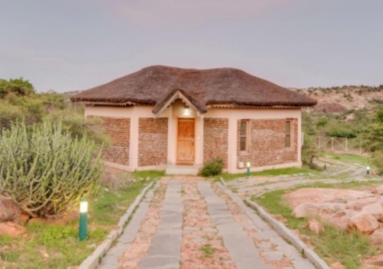 Hampi Heritage & Wilderness Resort-Jungle Lodges Bellary Exterior foto