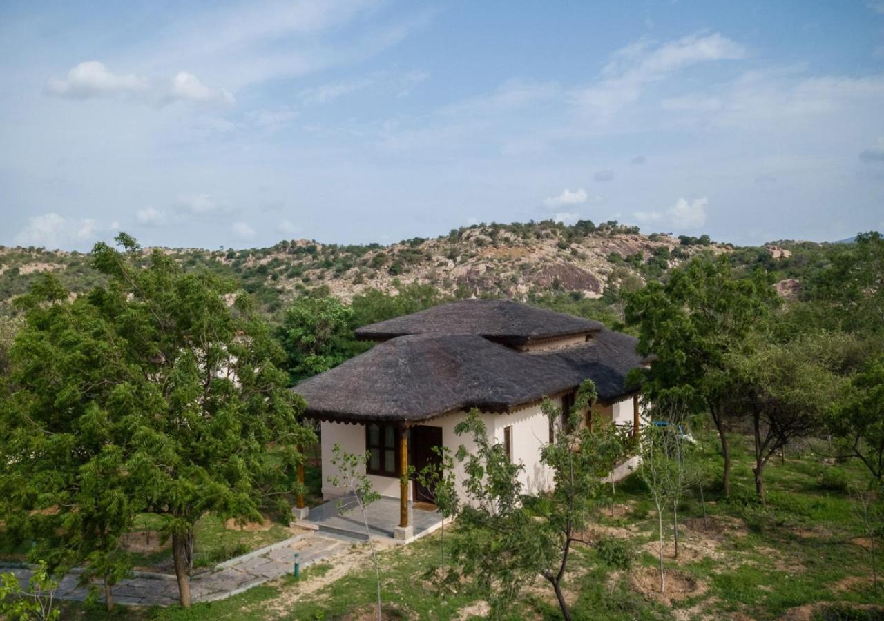 Hampi Heritage & Wilderness Resort-Jungle Lodges Bellary Exterior foto